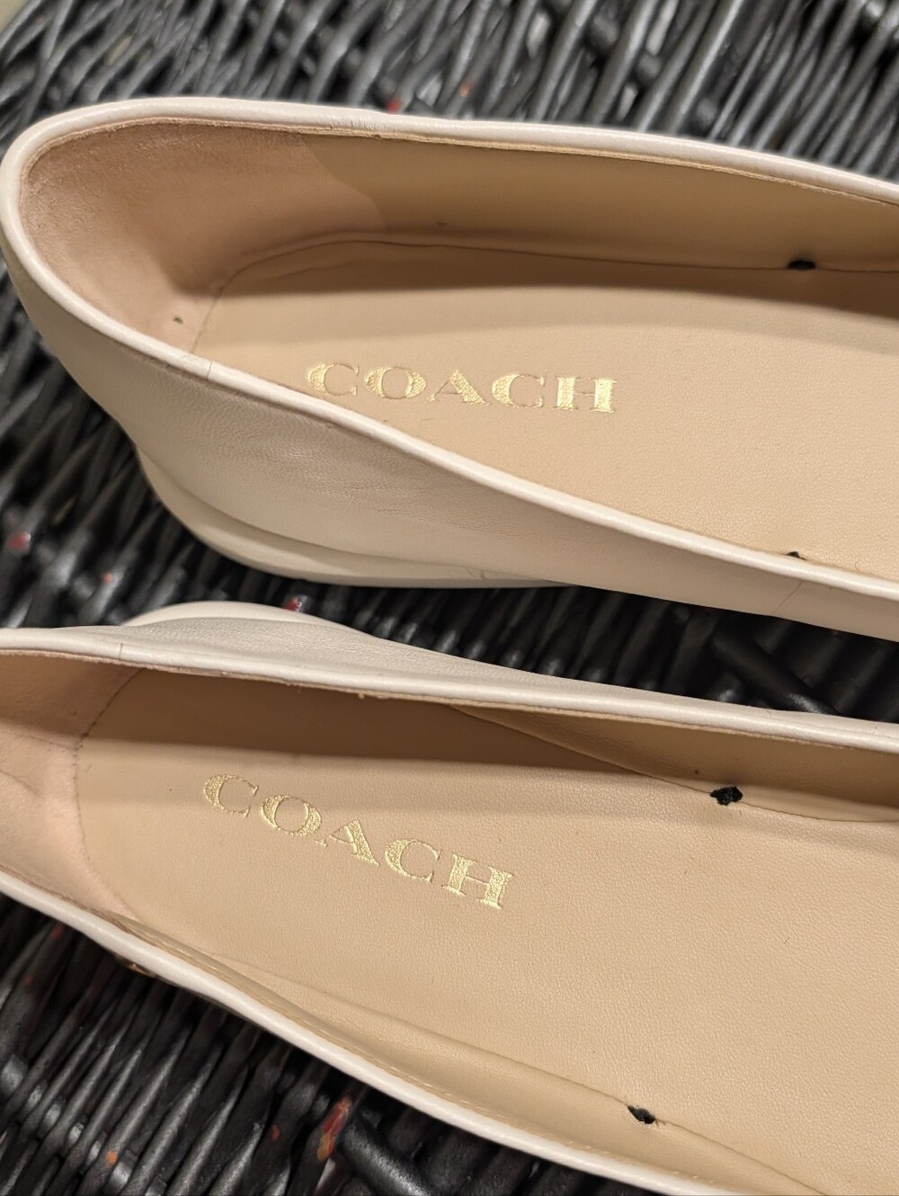 Coach Emilia Flats in Chalk Calfskin Leather sz 10 - Picture 14 of 14